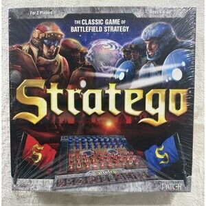 Stratego The Classic Game of Battlefield Strategy SEALED NEW